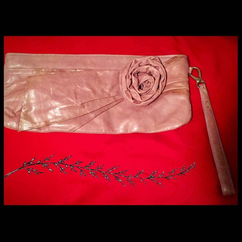 ❤️bebe Faux Leather Wristlet
